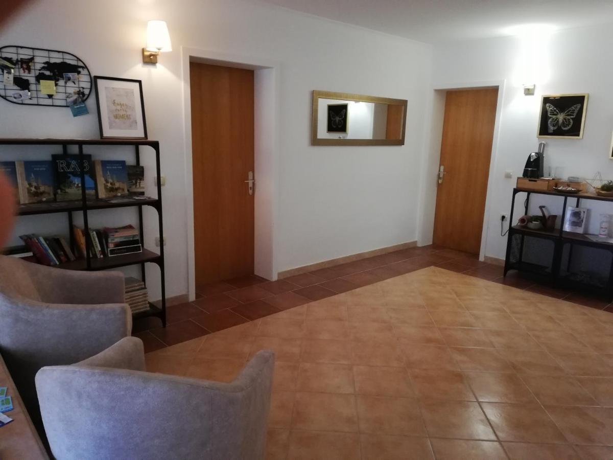 Riviera Rooms And Apartments Palit Εξωτερικό φωτογραφία