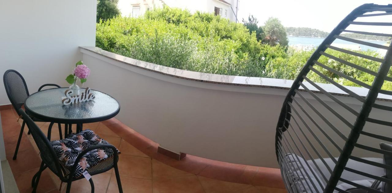 Riviera Rooms And Apartments Palit Εξωτερικό φωτογραφία